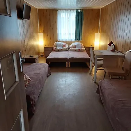 Lesny Dworek - Nad Jeziorem * Koczala