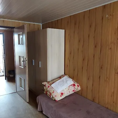 Farma Lesny Dworek - Nad Jeziorem