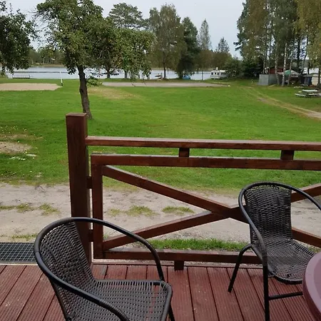Gospodarstwo agroturystyczne Leśny Dworek - Nad Jeziorem *