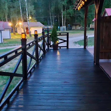 Lesny Dworek - Nad Jeziorem Bauernhof *