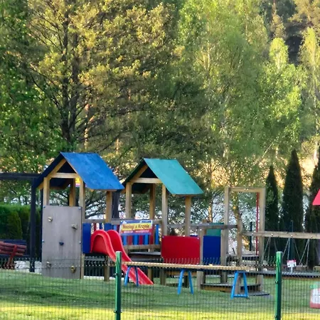 Vakantieboerderij Lesny Dworek - Nad Jeziorem Koczala