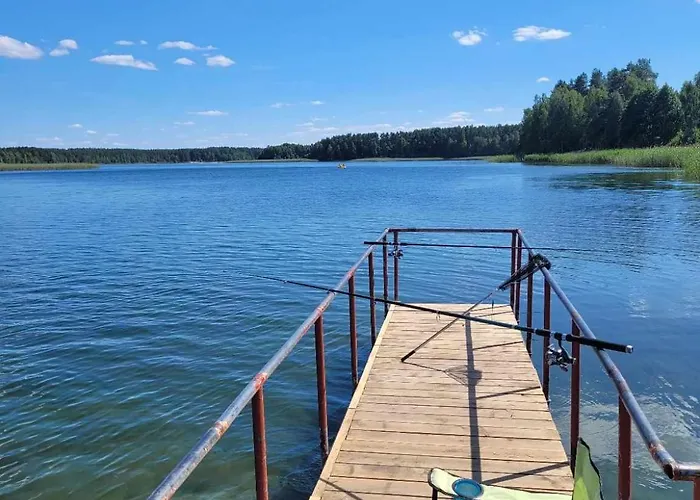 Lesny Dworek - Nad Jeziorem 农家乐